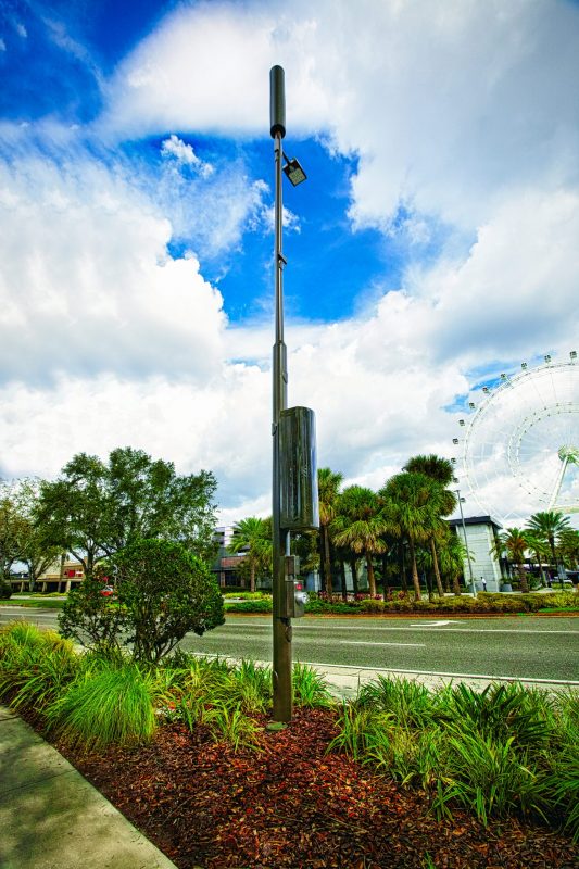 hapco tri-chamber pole in an Orlando median