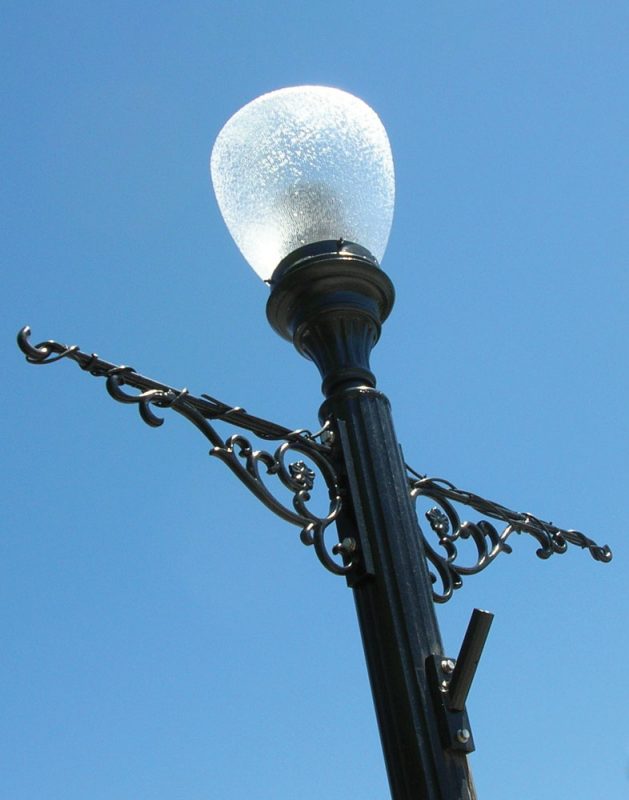 street light with plant holder
